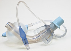 comcura-intensivtracheotomiebildquelle-adobestock