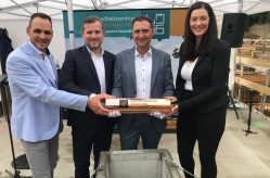 comcura-intensiv-grundsteinlegung-dresden-bildquelleroger-guenther